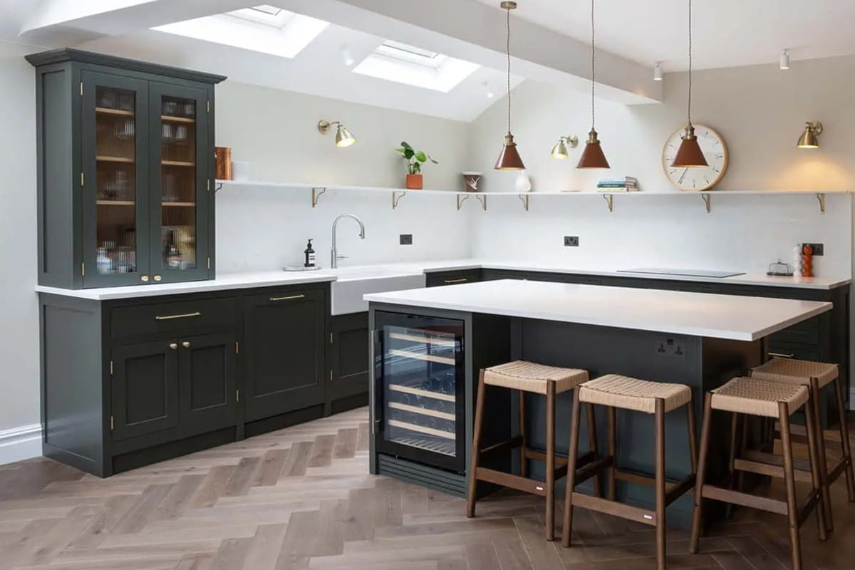 Side Extensions Services North London - G & J Construction LTD